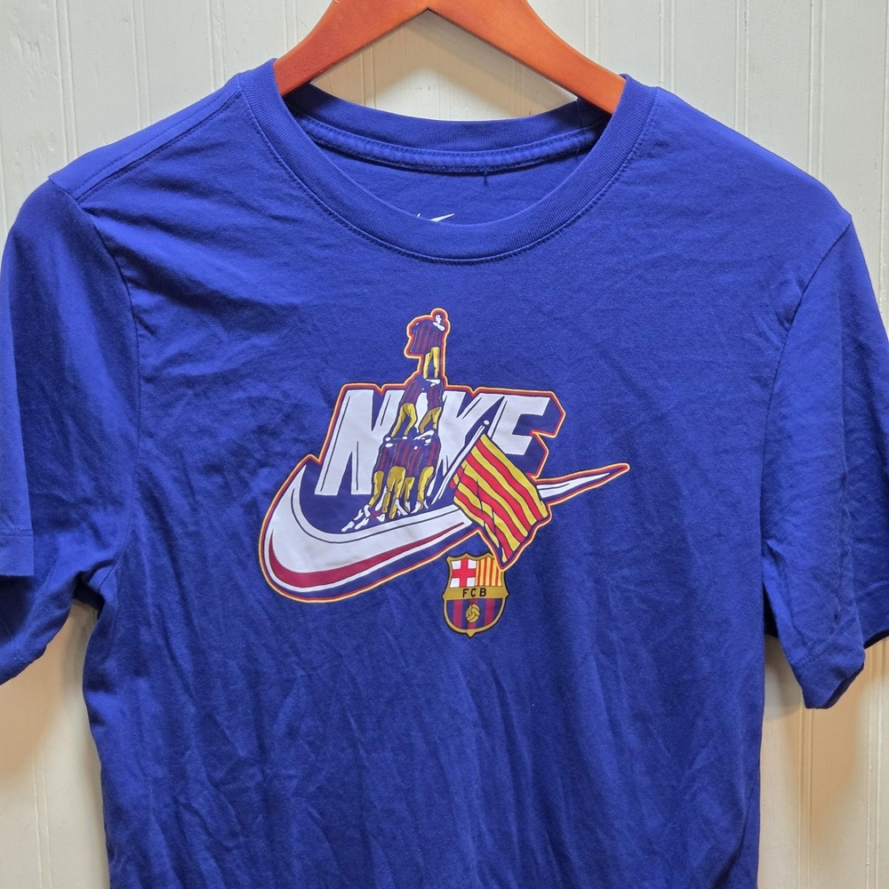 FC Barcelona Shirt Mens Small Blue Soccer Nike Tee FCB Graphic